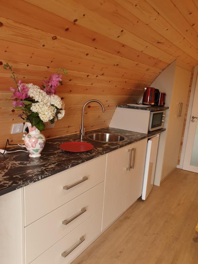 Berehaven Pods Hotel Castletownbere Kültér fotó
